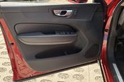 Volvo XC60 B4 D AWD Momentum Pro