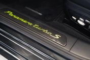 Porsche Panamera Turbo Hybrid