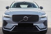 Volvo XC60 B5 AWD Plus Dark