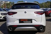 Alfa Romeo Stelvio Turbo Business Q4