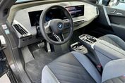 BMW iX xDrive45 100.6kWh