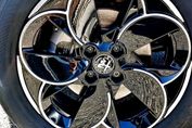 Alfa Romeo Junior 1.2 Ibrida Ti