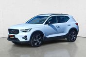 Volvo XC40 B3 Plus Dark aut