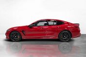 BMW Seria 8 M8