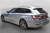 BMW Seria 3 330i xDrive sport-aut