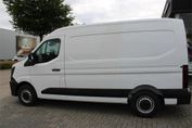 Renault Master L2H2 Extra AT9