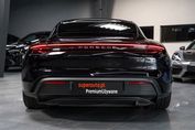 Porsche Taycan 4S