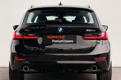 BMW Seria 3 Touring 320d xDrive Advantage
