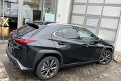 Lexus UX 300h F Sport Design Hybrid Dynamic Force
