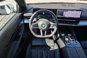 BMW Seria 5 520d xDrive M Sport aut