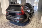 Volvo V60 T6 AWD Plug-In Hybrid Plus Dark
