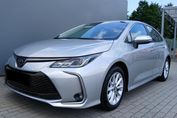Toyota Corolla Comfort 1.5 benzyna