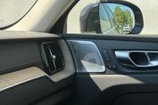 Volvo XC60 T6 AWD Ultra Bright