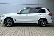 BMW X5 M50d