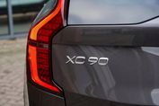 Volvo XC90 B5 AWD Plus Bright