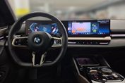 BMW Seria 5 540d xDrive mHEV M Sport aut