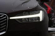 Volvo XC60 T6 Plug-In Hybrid AWD Ultra Bright