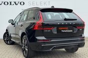 Volvo XC60 B5 B AWD Plus Dark
