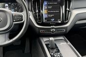 Volvo XC60 B4 B Momentum