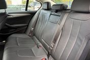 BMW Seria 5 520i mHEV