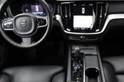 Volvo V60 CC Core B4 D AWD aut