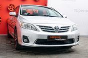 Toyota Corolla 1.6 Premium