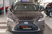 Lexus ES 300h Business Edition