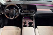 Lexus RX 450h+ Omotenashi Plug-in