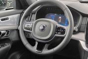 Volvo XC90 B5 AWD Ultra Black Edition