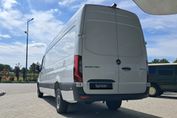 Mercedes Sprinter 317 CDI PRO Długi 9G-Tronic