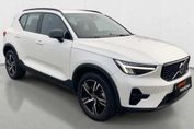 Volvo XC40 B3 Plus Dark