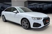 Audi A4 35 TFSI S Line