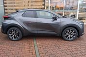 Toyota C-HR Style 2.0 Hybrid Dynamic Force Plug-in