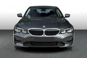 BMW Seria 3 318i