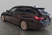 BMW Seria 3 Touring 320d xDrive M Sport