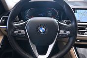 BMW Seria 3 330i