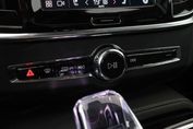 Volvo V90 T8 AWD Ultra Bright