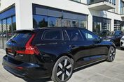 Volvo V60 T8 AWD Plug-In Hybrid Ultra Dark aut