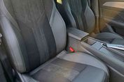 Peugeot 308 GT Exclusive S&S e-DCS6 1.2 mHEV