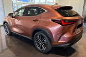 Lexus NX 350h Omotenashi 2.5 Hybrid AWD
