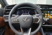 Lexus RZ 450e Omotenashi DIRECT4