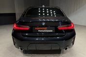 BMW Seria 3 330i xDrive M Sport