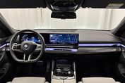 BMW Seria 5 520d xDrive mHEV aut