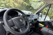 Renault Master Doka