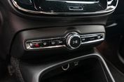 Volvo XC40 T3 Momentum Pro