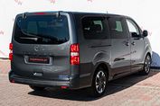 Opel Zafira Life Extra Long L2H1 Business AT8