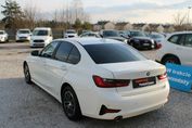 BMW Seria 3 318i