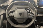 Peugeot 2008 ALLURE 1.2 PureTech