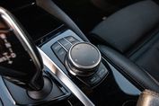 BMW Seria 5 520d xDrive Sport Line