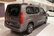 Toyota Proace City Verso Long L2H1 Family 7os AT